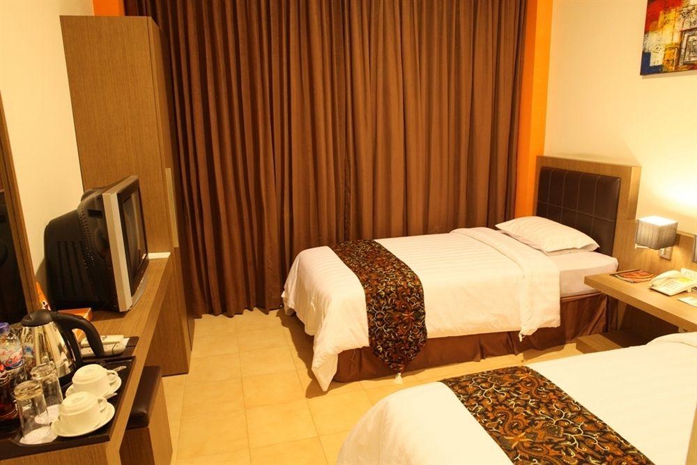 יוגיאקרטה Jentra Dagen Hotel Malioboro מראה חיצוני תמונה